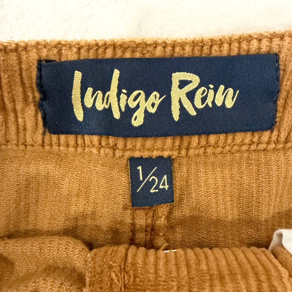Indigo Rein Brown Corduroy Mini Skirt Button Fly Frayed Hem Size 1/24 - Picture 3 of 6
